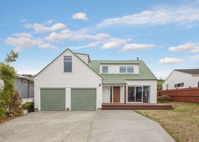 at 27 Caesars Place, Churton Park, Wellington