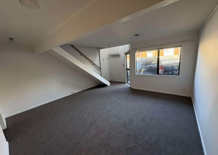  at 8/55 Hamilton Road, Hataitai, Wellington