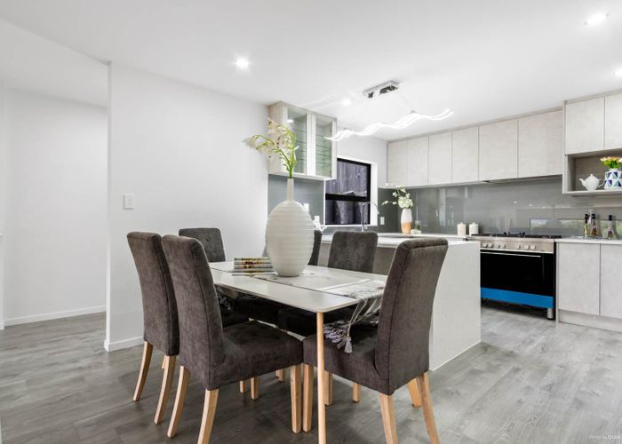  at 5 Matuka Lane, Ranui, Auckland
