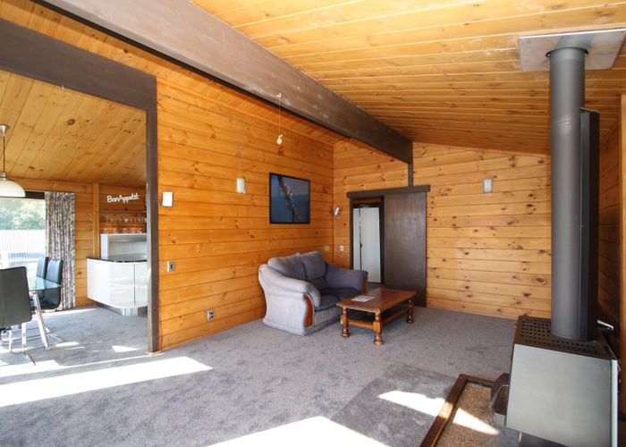  at 9 Annandale Street, Lynmouth, New Plymouth, Taranaki