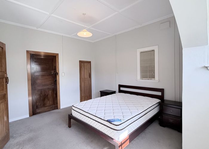  at 4 Napier Avenue, Takapuna, North Shore City, Auckland