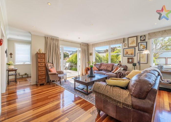 Free property data for 48A Queens Grove, Hutt Central, Lower Hutt