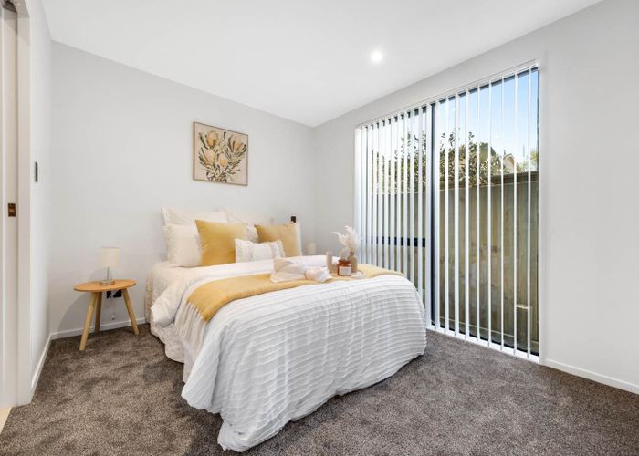  at 25D Oteha Valley Road, Northcross, North Shore City, Auckland