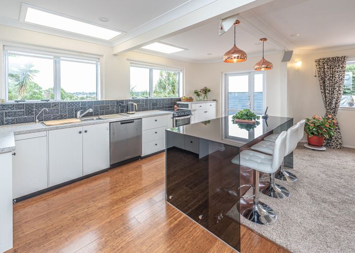  at 12 Rawhiti Place, Saint Johns Hill, Whanganui