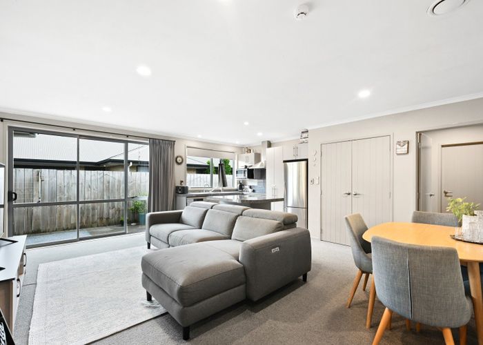  at 54C Lorne Street, Melville, Hamilton