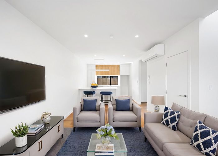  at 2/13 Pulham Crescent, Queenwood, Hamilton, Waikato