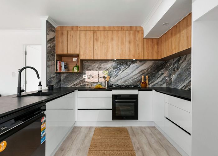  at 1/131 Botany Road, Botany Downs, Manukau City, Auckland