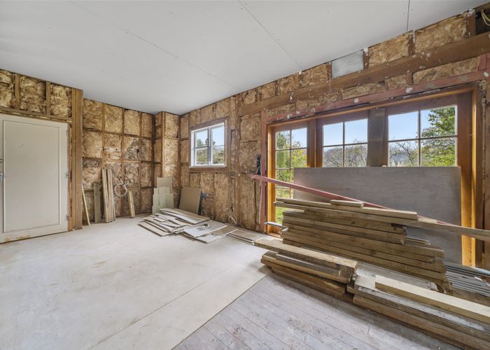  at 10 Coast Road, Wainuiomata, Lower Hutt