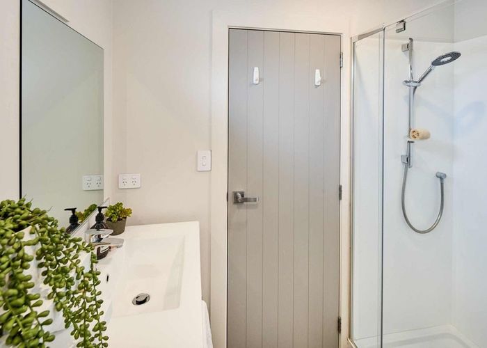  at 3B Park St, The Best of Inner City Living!, Thorndon, Wellington, Wellington