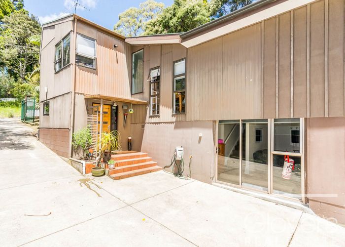  at 6 Brownie Road, Laingholm, Auckland