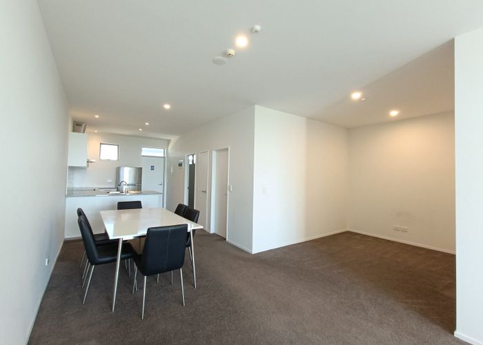  at 106/102  Pakuranga Road, Pakuranga, Manukau City, Auckland