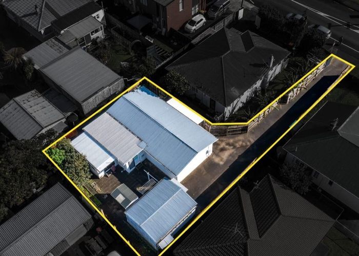  at 15A Fairburn Road, Otahuhu, Auckland