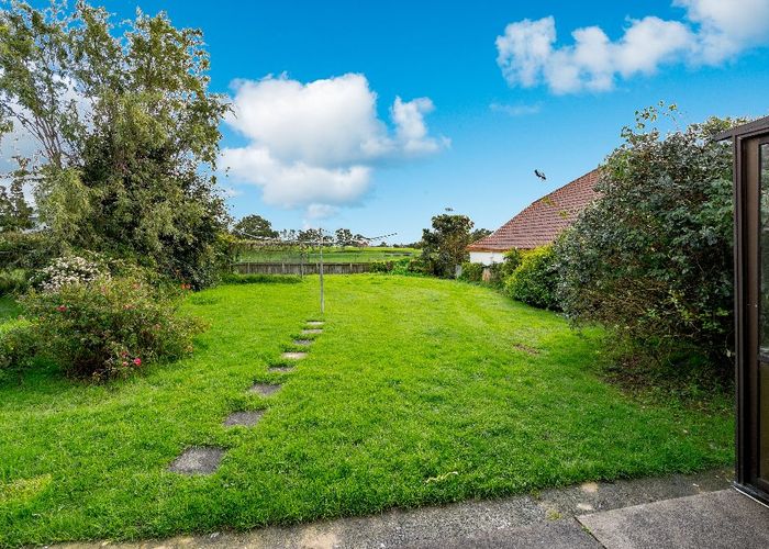  at 133 White Swan Road, Mount Roskill, Auckland City, Auckland