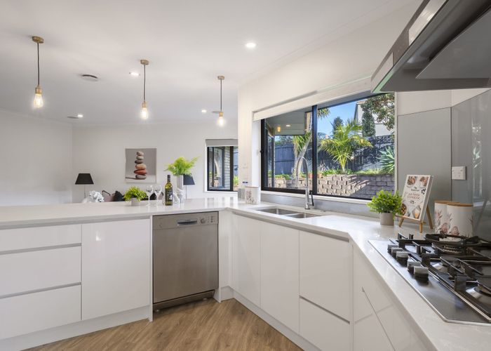  at 7 William Gamble Drive, Greenhithe, North Shore City, Auckland