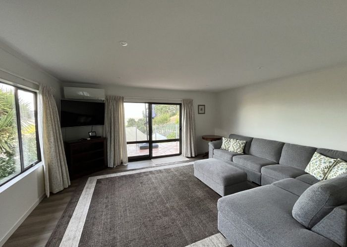  at 11A Werneth Street (upstairs), Atawhai, Nelson, Nelson / Tasman