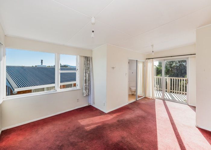  at 14 Kowhai Grove, Raumati Beach, Kapiti Coast, Wellington