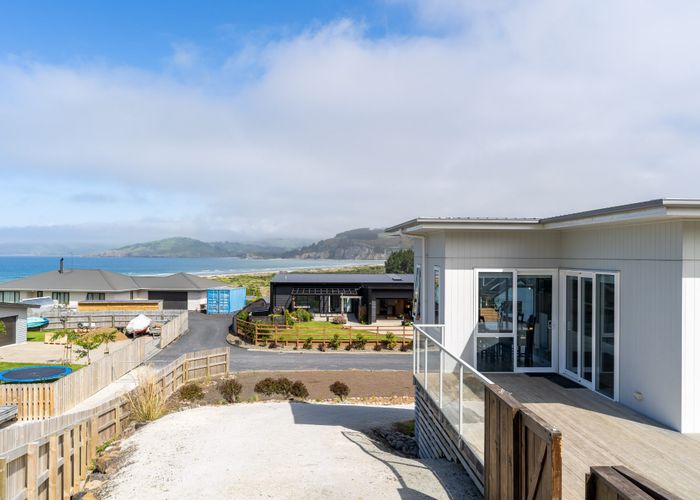  at 5 Okahau Terrace, Warrington, Dunedin, Otago