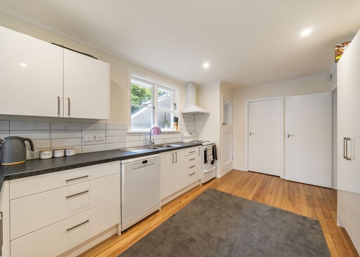  at 684 Main Road North, Te Marua, Upper Hutt