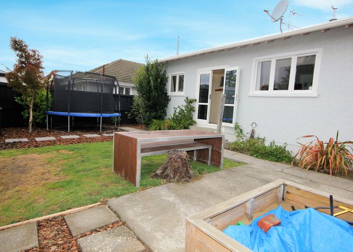  at 1/45 Frankleigh Street, Somerfield, Christchurch