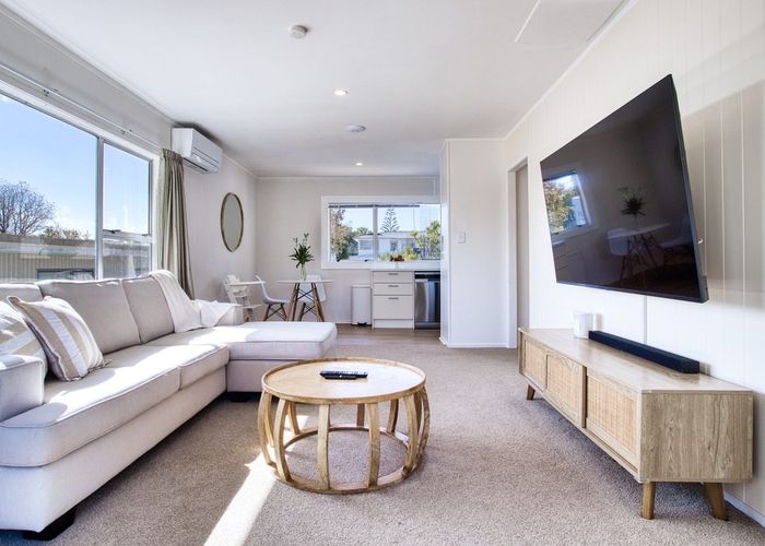  at 34B Bayview Road, Bayview, North Shore City, Auckland