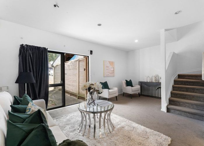  at 49 Rakich Place, Henderson, Waitakere City, Auckland