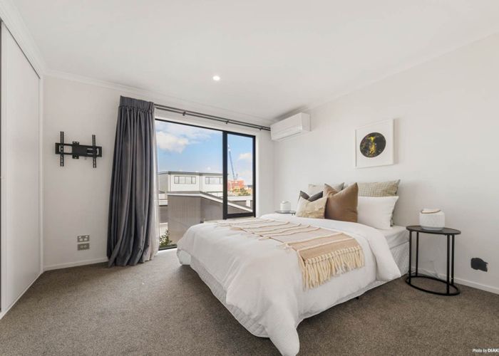  at 8 Walter Merton Road, Hobsonville, Waitakere City, Auckland