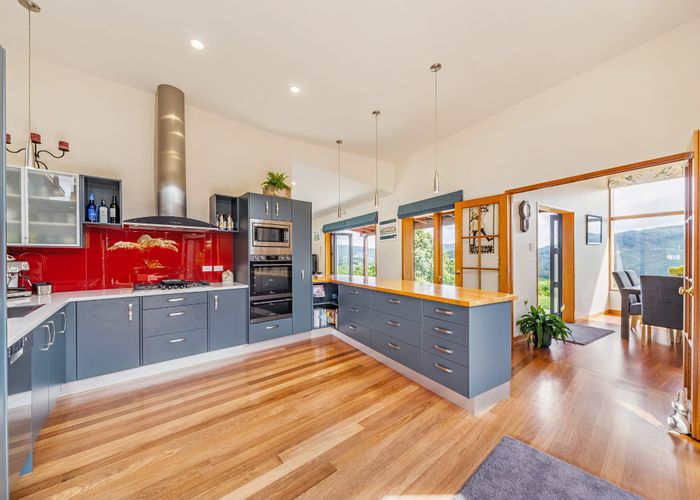  at 58 Mt Marua Way, Timberlea, Upper Hutt, Wellington