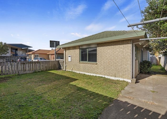  at 22 Longstead Avenue, Papamoa Beach, Papamoa
