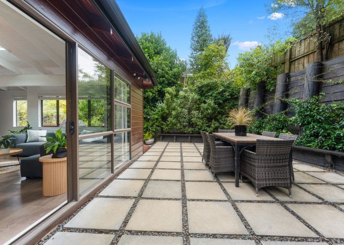  at 3/57 Pupuke Road, Birkenhead, North Shore City, Auckland