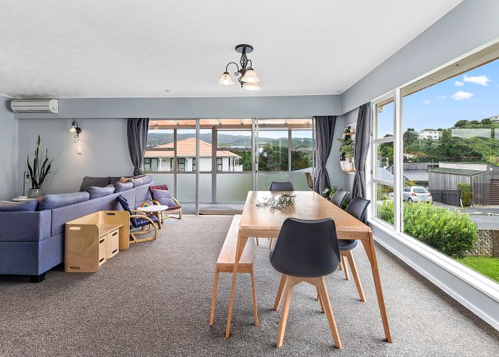  at 7 Witham Street, Island Bay, Wellington