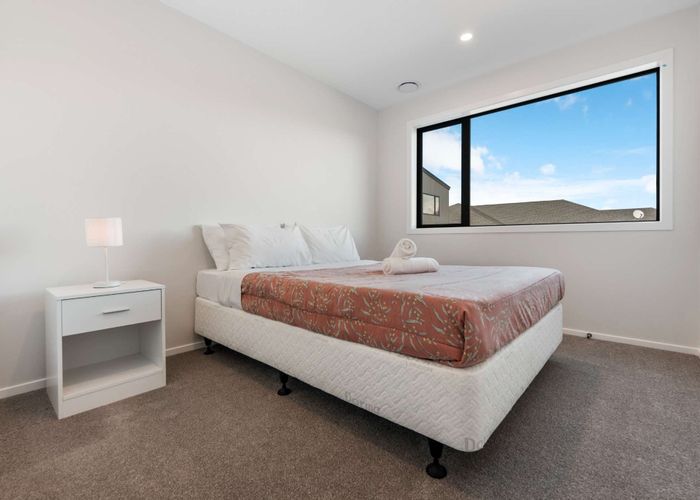  at 24 Johns Creek Crescent, Silverdale, Rodney, Auckland