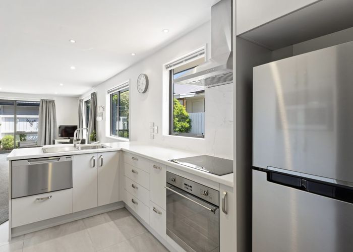  at 72B Wilsons Road South, Saint Martins, Christchurch