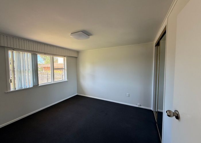  at 36 Rathgar Road, Henderson, Waitakere City, Auckland