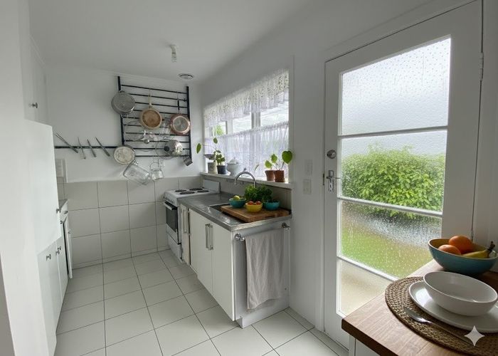  at 92 Clayton Avenue, Otara, Manukau City, Auckland