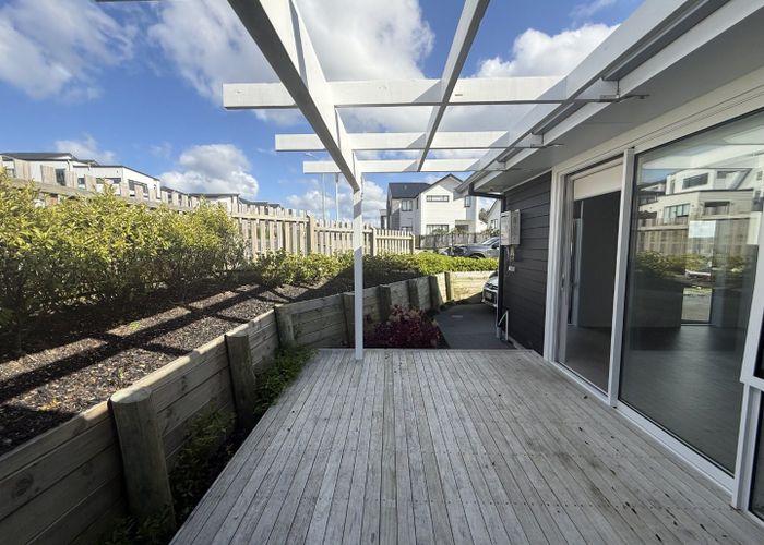  at 37 Maraeariki Avenue, Orewa, Orewa