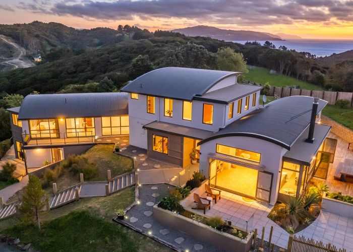  at 3 Coroglen Rise, Pukerua Bay, Porirua