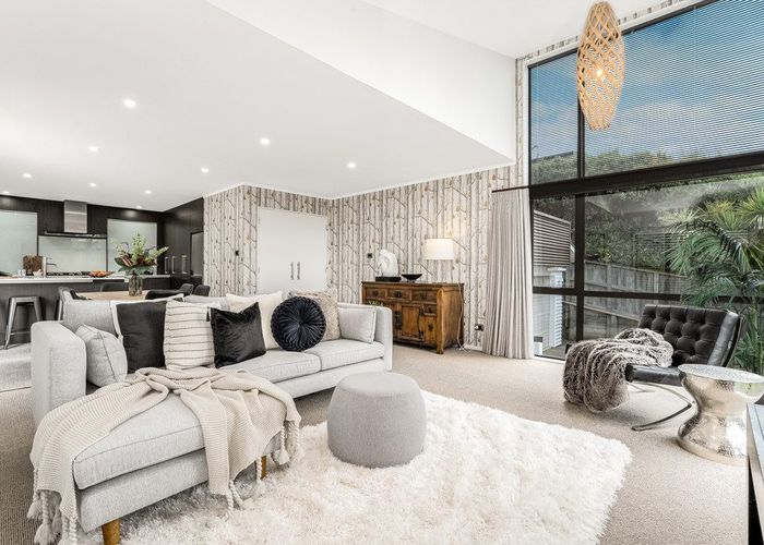  at 37 Navigation Drive, Whitby, Porirua, Wellington