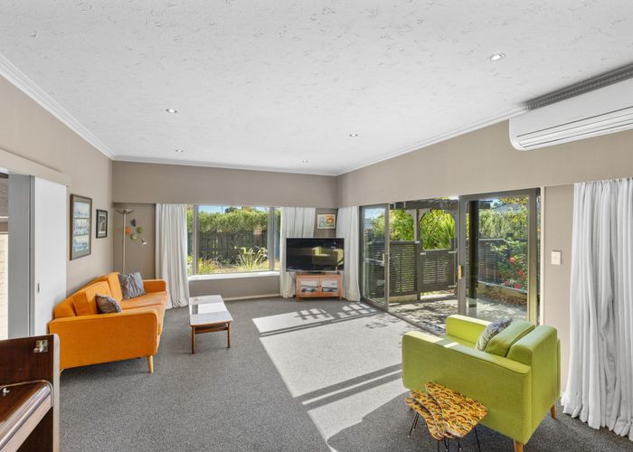  at 153 Cashmere Road, Cracroft, Christchurch City, Canterbury