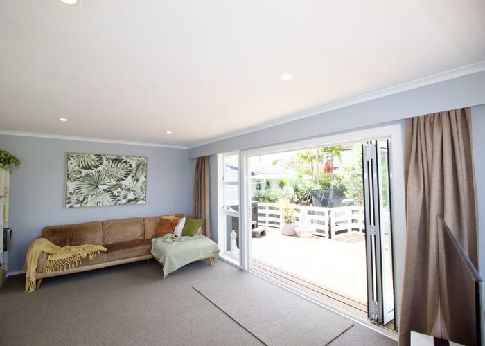  at 53 Zealandia Road, Manly, Whangaparaoa