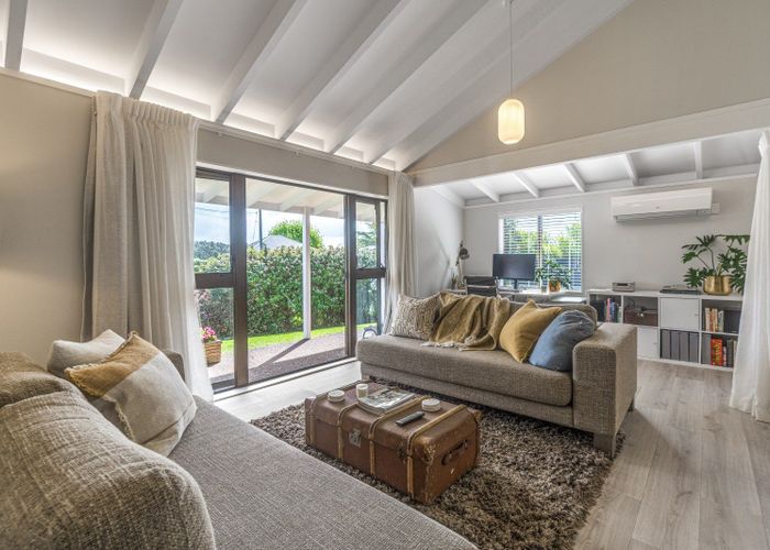  at 1/136 Calliope Road, Stanley Point, Auckland