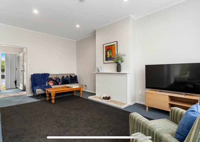  at 13 Alverston Street, Waterview, Auckland City, Auckland