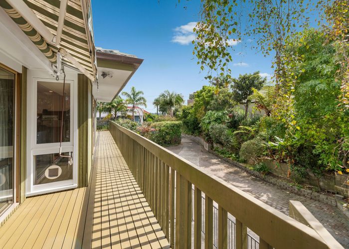  at 7A Musick Point Road, Bucklands Beach, Manukau City, Auckland