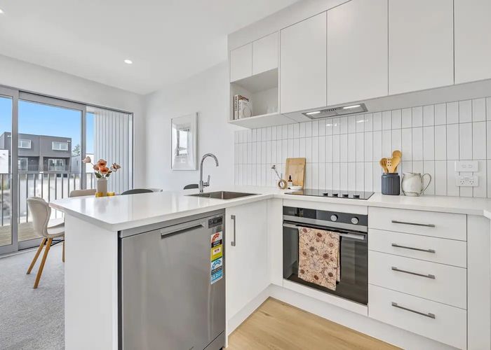  at 95 Ngae Place, Mangere East, Manukau City, Auckland