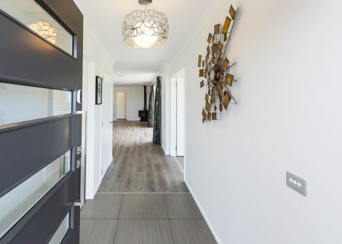  at 6 Mt Marua Way, Timberlea, Upper Hutt