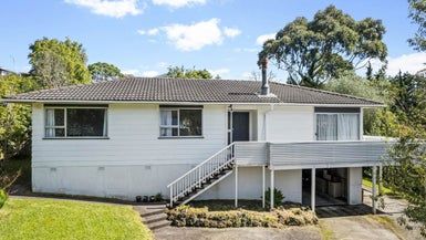  at 9 Osmond Court, Sunnyvale, Auckland