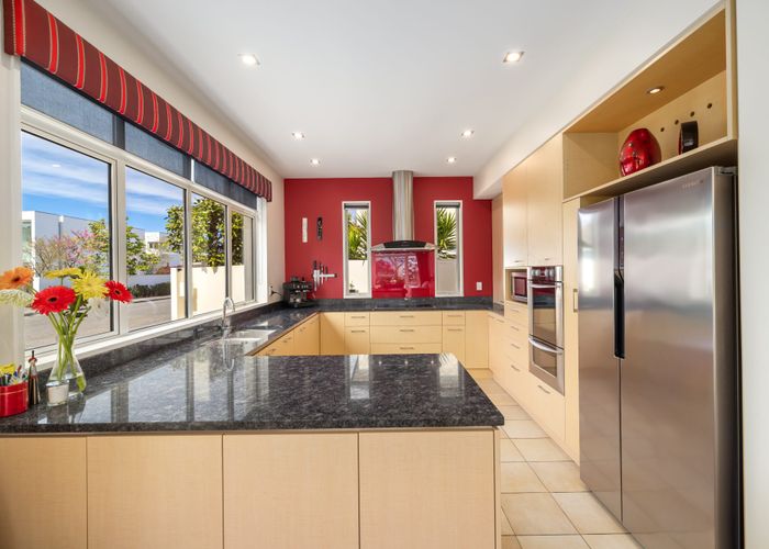  at 19 Stirling Street, Merivale, Christchurch