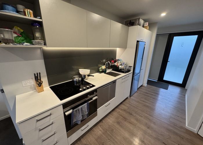  at 2/44 Antigua Street, Addington, Christchurch City, Canterbury