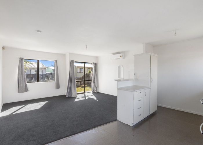  at 20A Hatherley Place, Clendon Park, Manukau City, Auckland