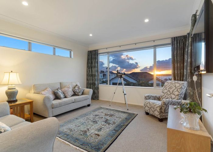  at 36 Pine Harbour Parade, Beachlands, Manukau City, Auckland