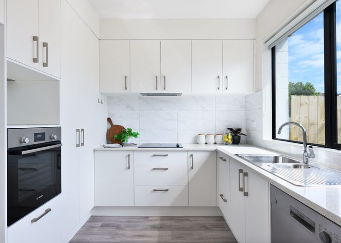  at 3/60 Kelman Road, Kelston, Auckland